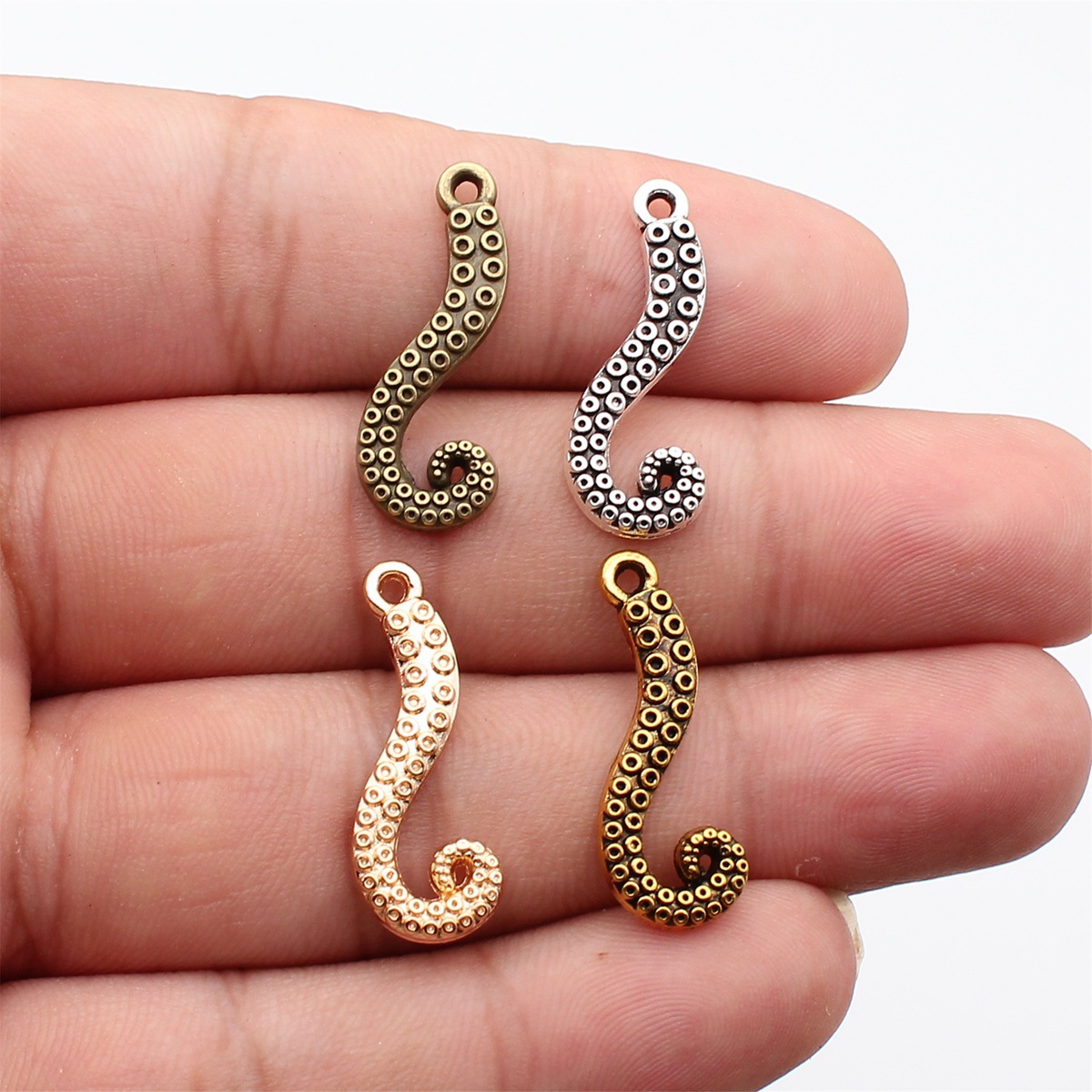 Vintage Fashion Theme - WYSIWYG 20 pezzi 26x10mm 4 colori