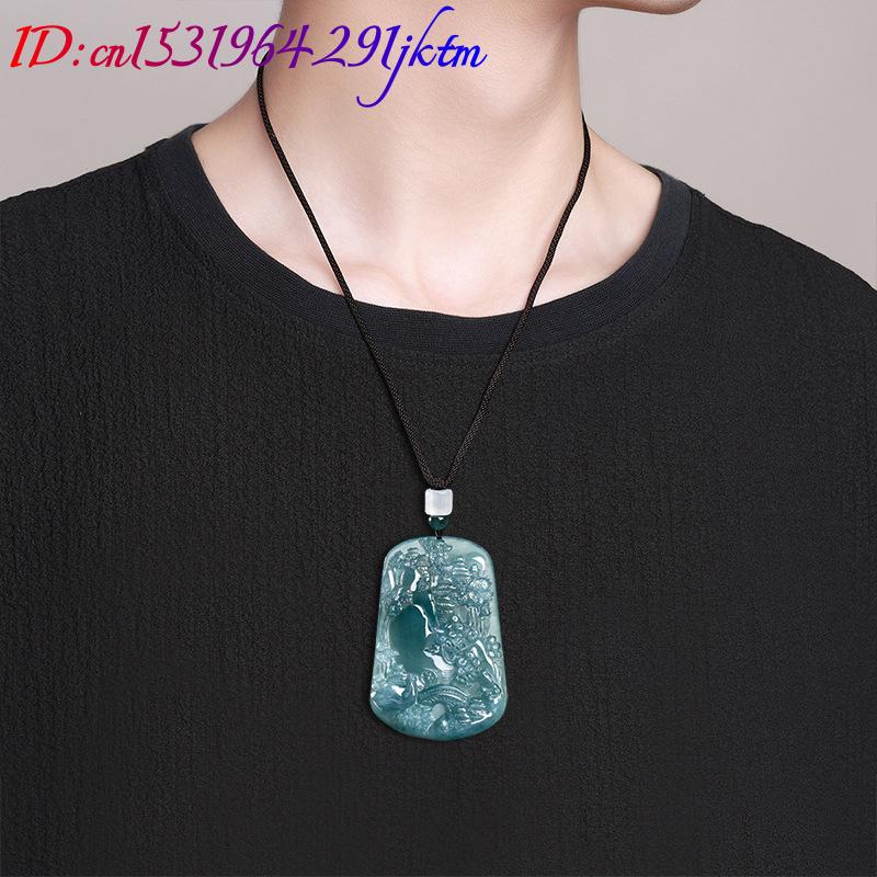 Collana con Ciondolo in Giadei - Vintage Fashion Luxury recensione e prezzo