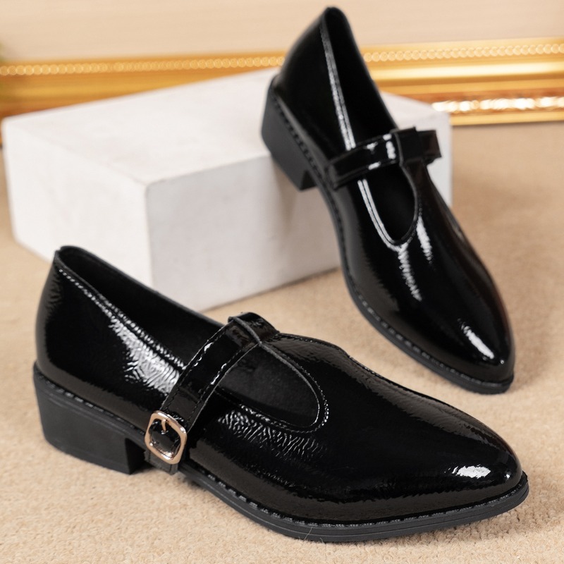 2025 Primavera T-Strap Tacchi  - Vintage Fashion Rome recensione e prezzo