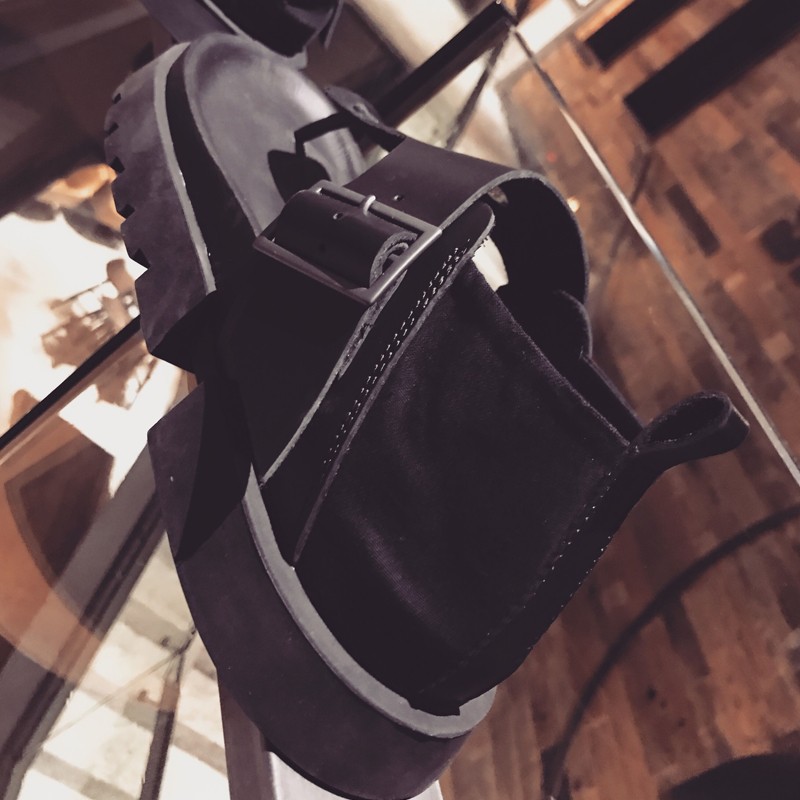 Sandali infradito con plateau  - Vintage Fashion Rome recensione e prezzo