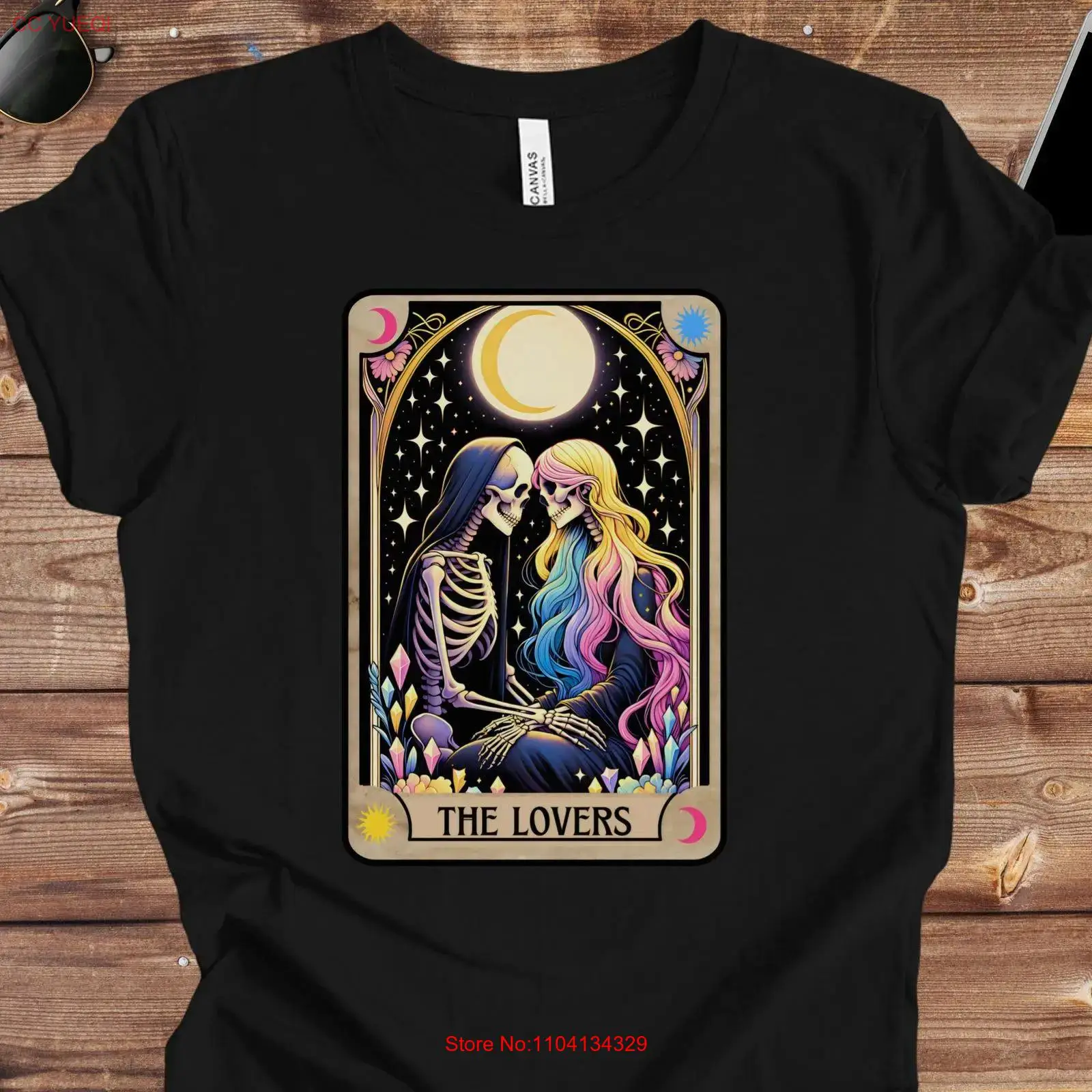 T-shirt con bandiera dei color - Vintage Queer Fashion recensione e prezzo