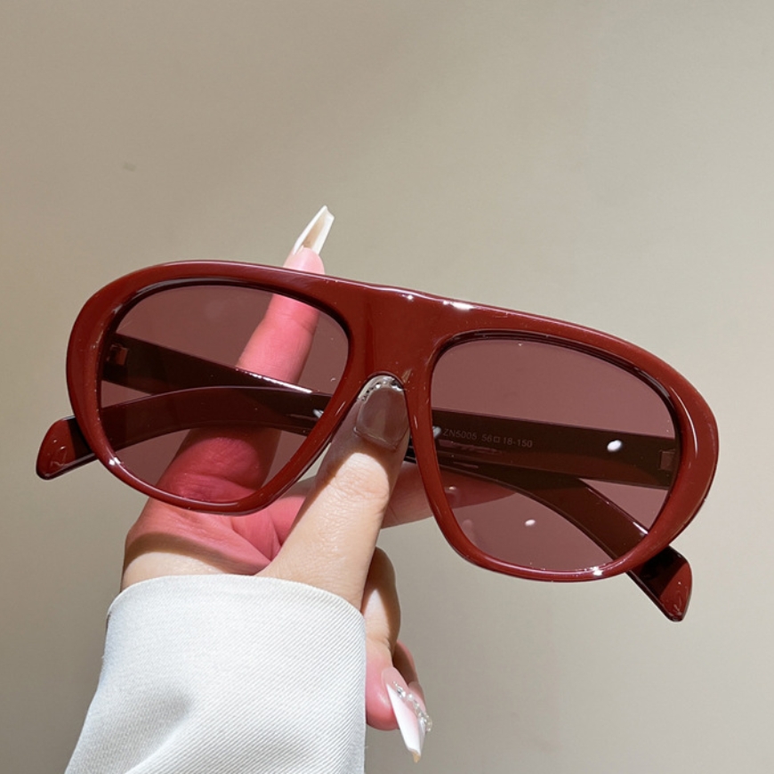 Nuovi Occhiali da Sole Oversiz - Vintage Fashion Luxury recensione e prezzo